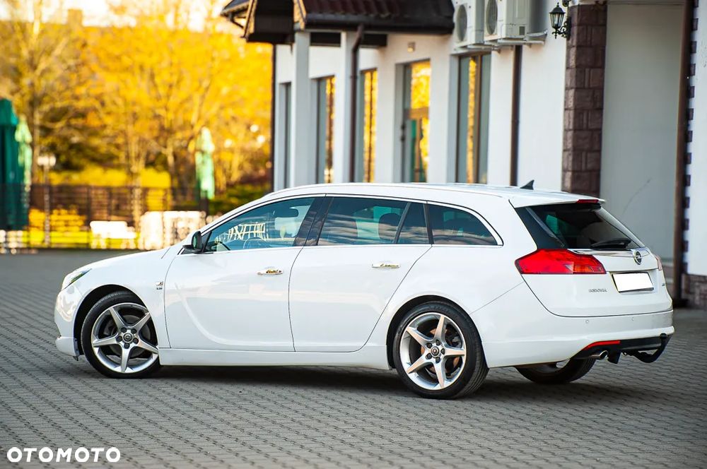 Opel Insignia 2.0 CDTI - 16