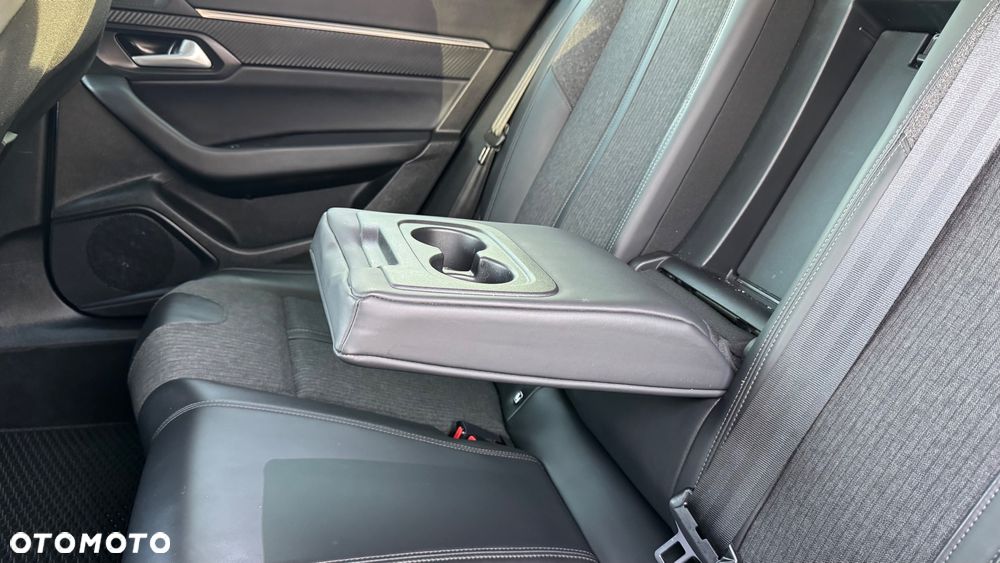 Peugeot 508 BlueHDi 130 EAT8 Active Business-Paket - 29