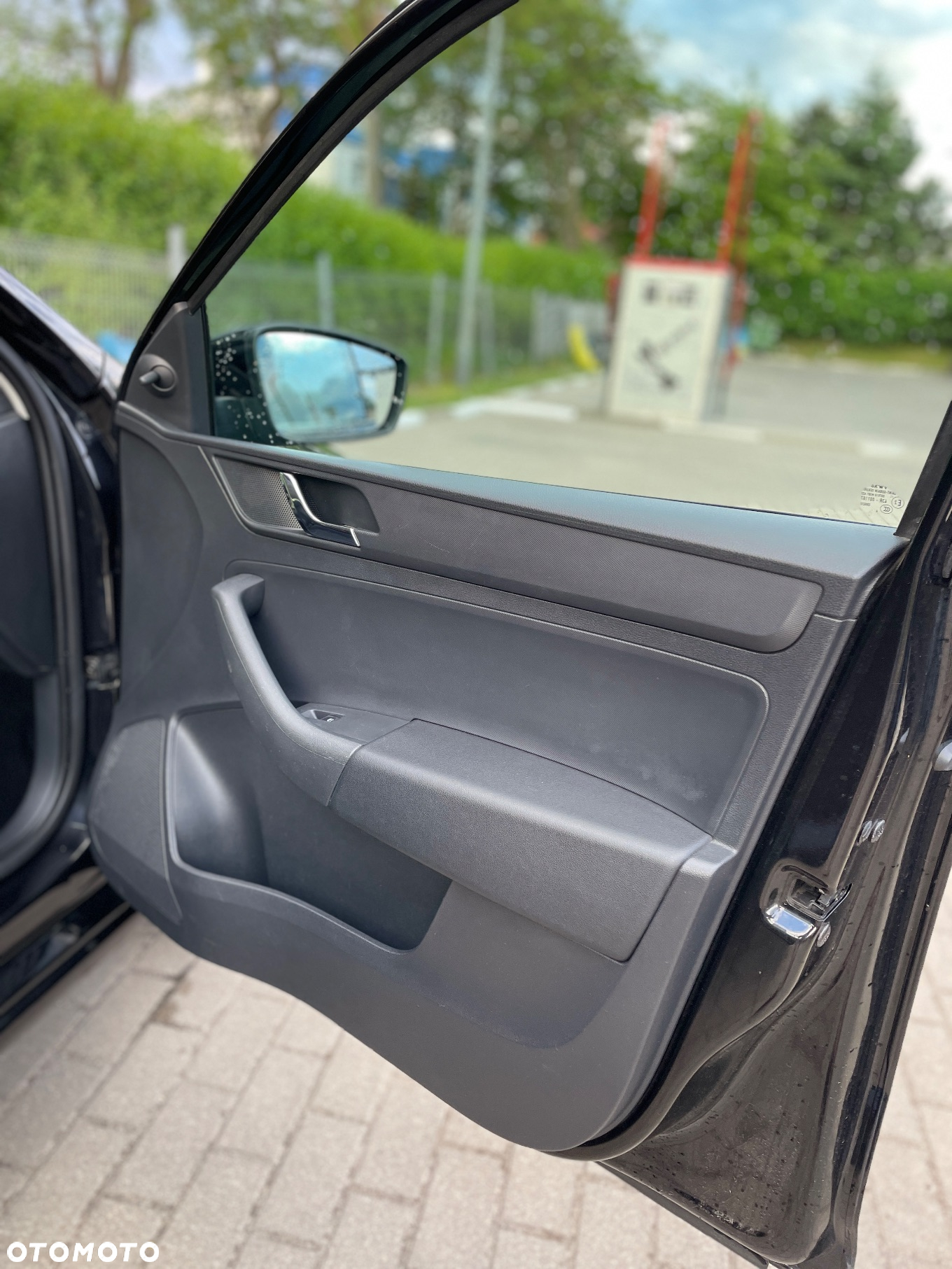 Skoda RAPID 1.2 TSI Active - 14