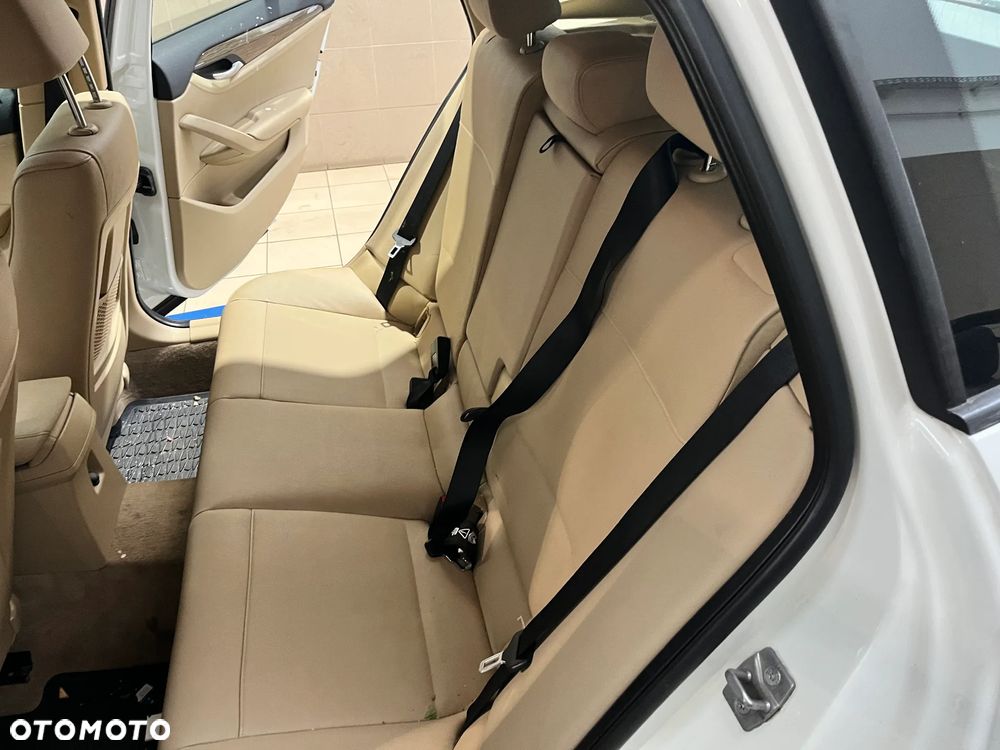 BMW X1 xDrive28i - 3