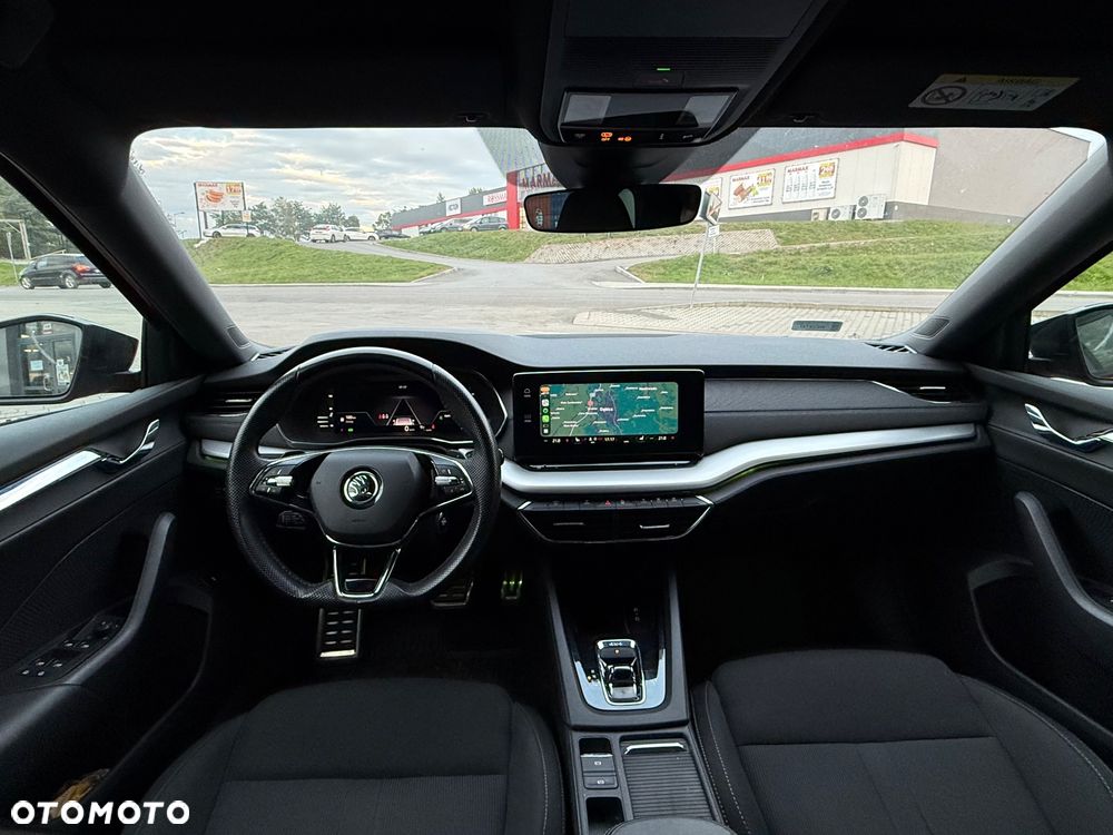 Skoda Octavia 2.0 TDI 4x4 Sportline DSG - 8