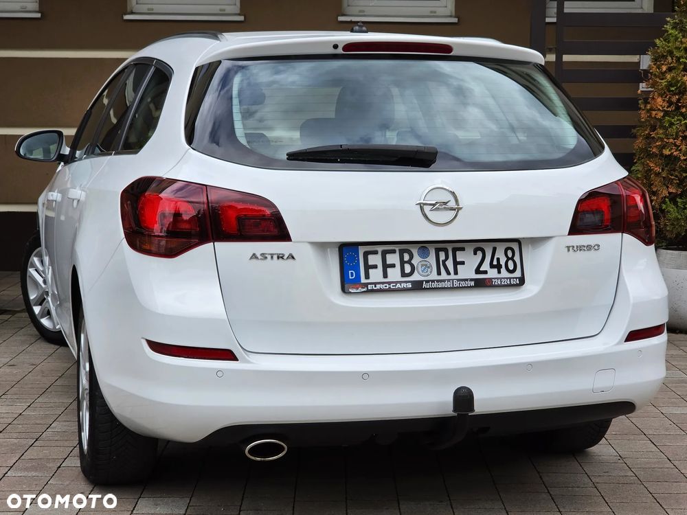 Opel Astra 1.4 Turbo Cosmo - 3