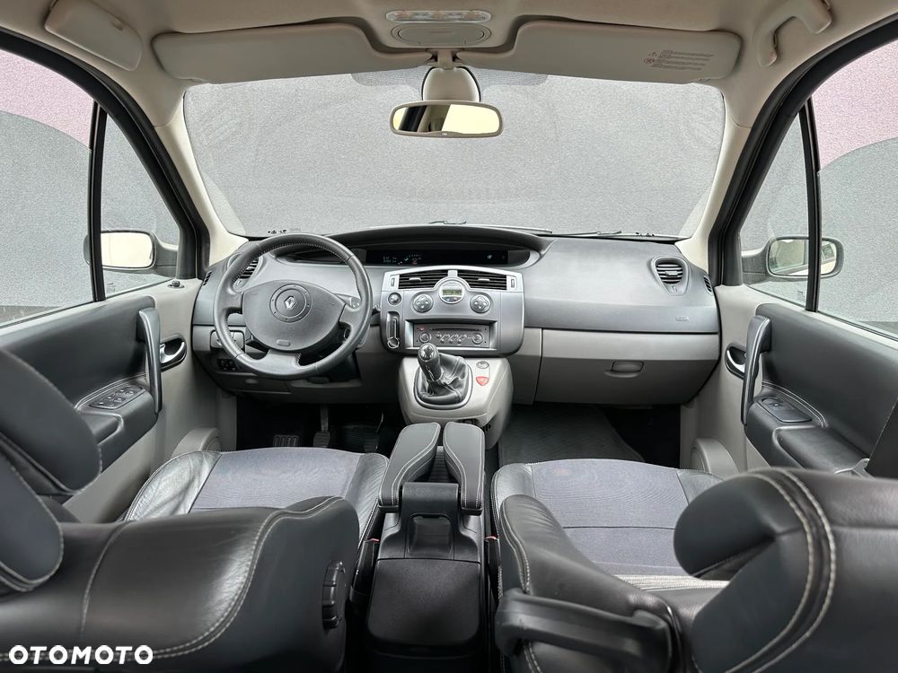 Renault Scenic - 13