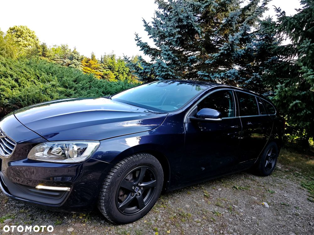 Volvo V60 D3 Momentum - 3