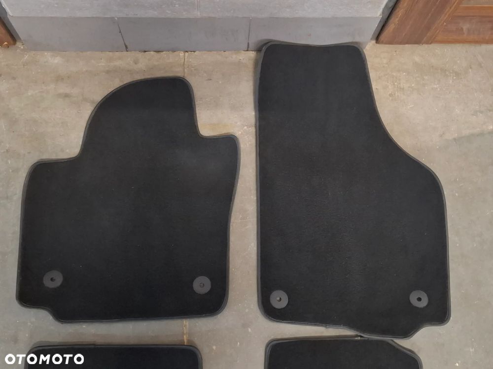 Dywaniki Seat Altea 20010 rok - 2