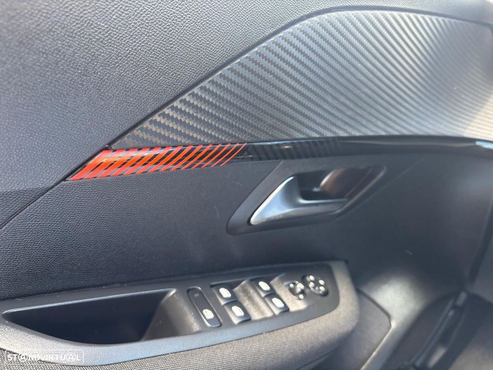 Peugeot 208 PureTech 75 Allure Pack - 19