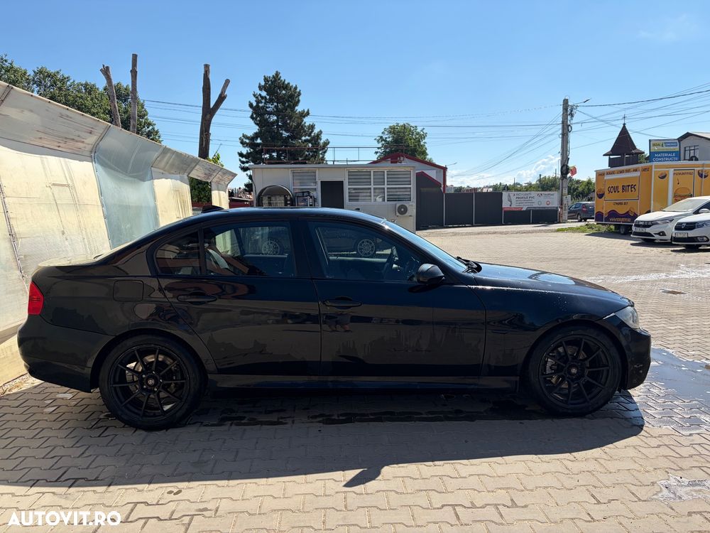 BMW Seria 3 320d - 10