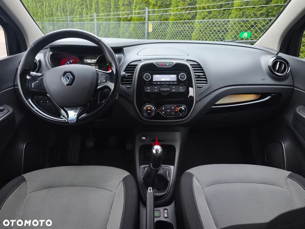 Renault Captur - 16