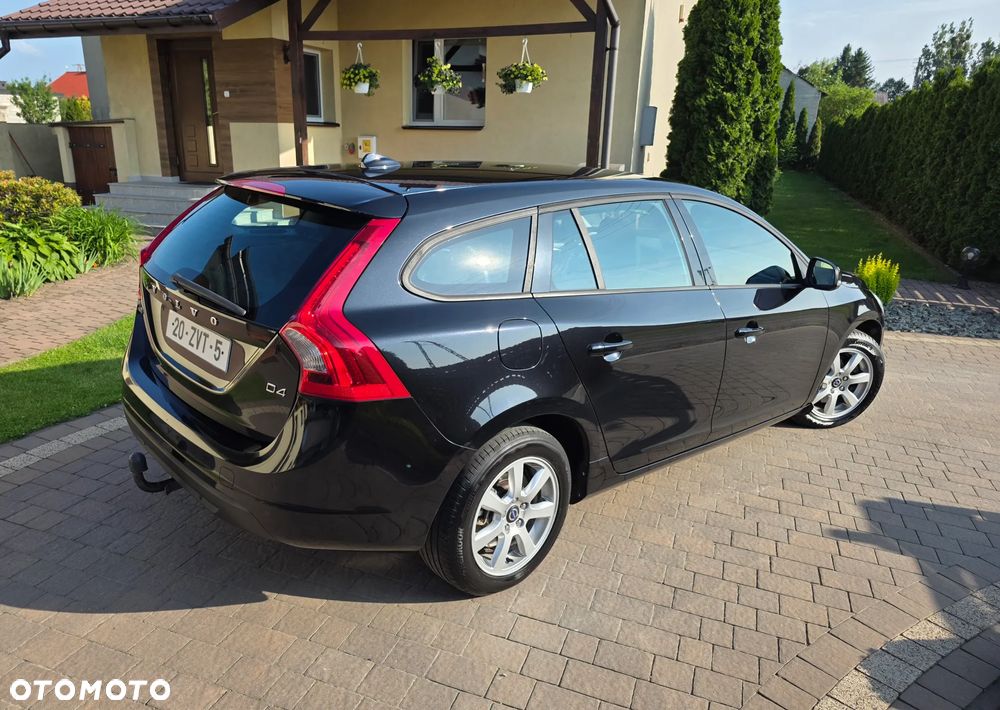 Volvo V60 D4 Kinetic - 3