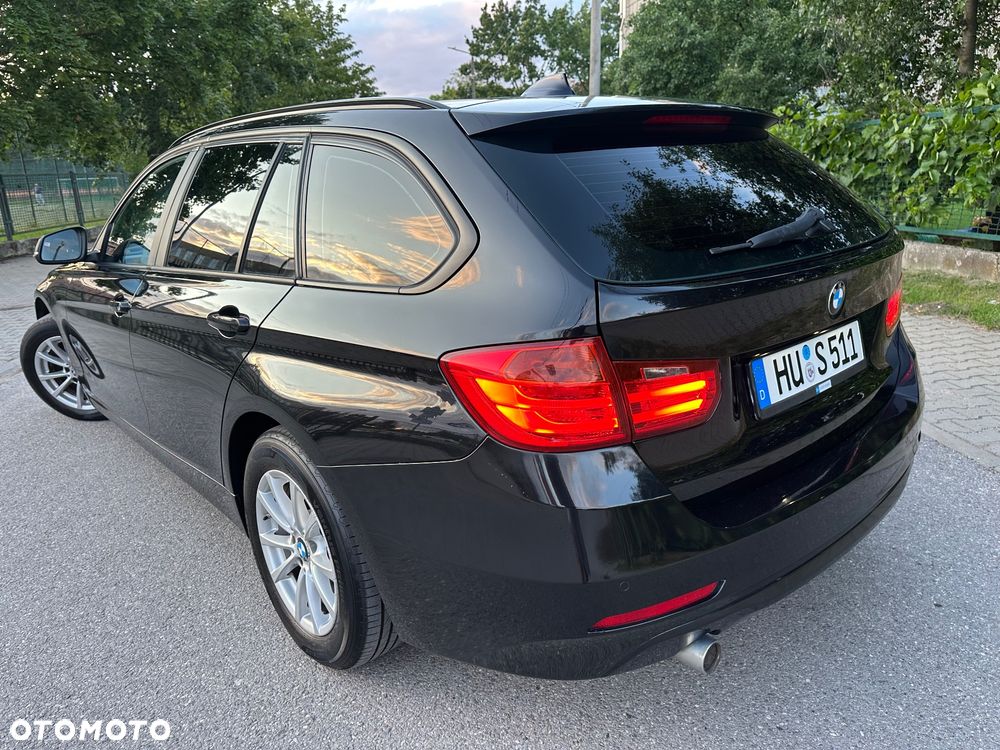 BMW Seria 3 318d DPF Edition Lifestyle - 3
