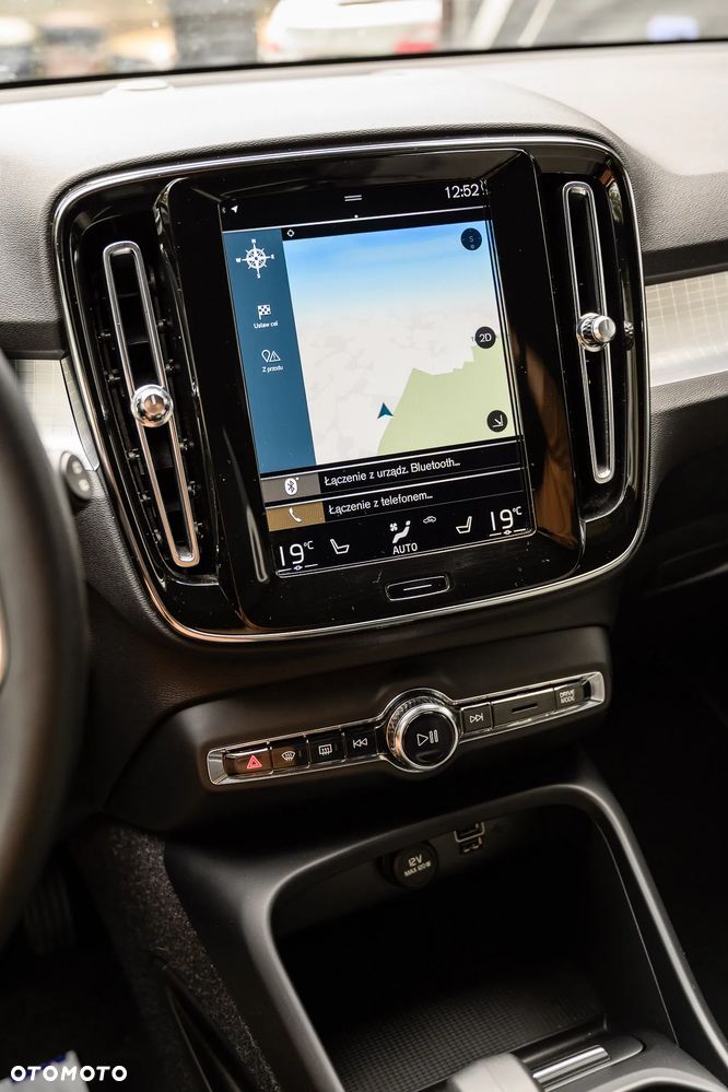 Volvo XC 40 - 15