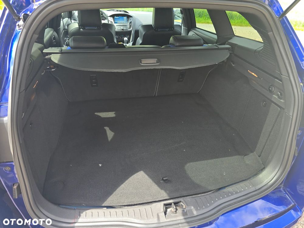 Ford Focus - 25