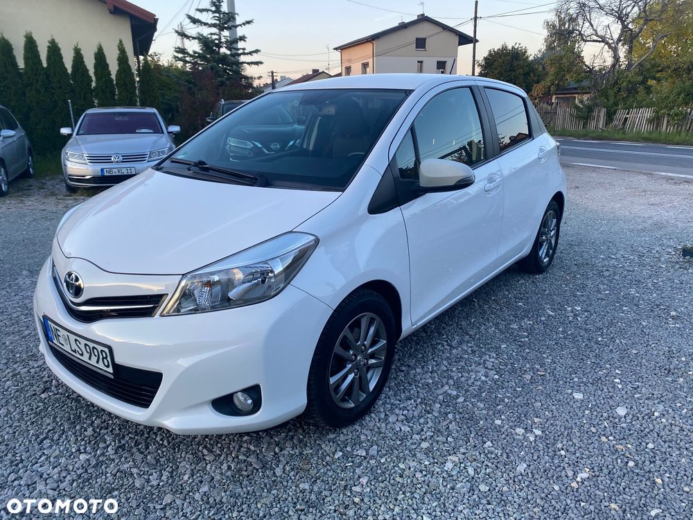 Toyota Yaris 1.33 VVT-i Edition 2014 - 1