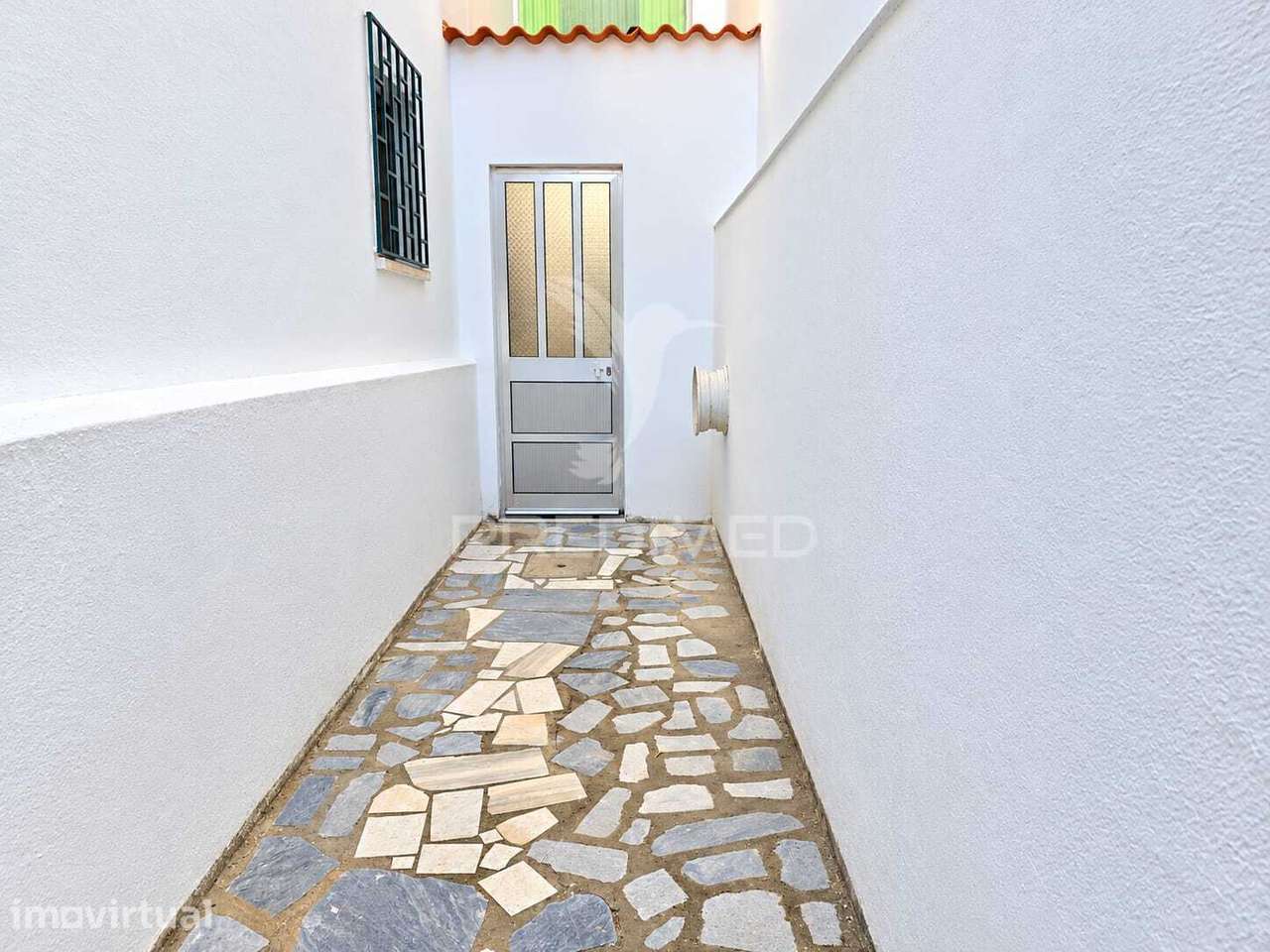 Apartamento T3 com Quintal e Entrada Independente no Centro de Beja - Grande imagem: 4/15