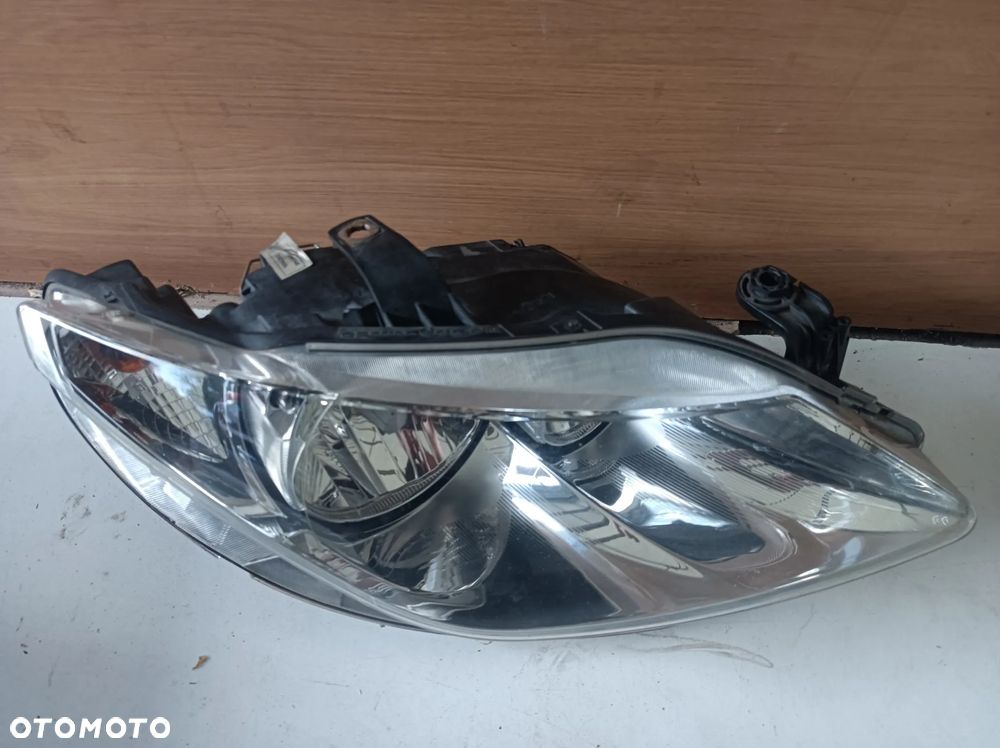Lampa reflektor prawy przód Seat Ibiza IV 08- 6J1941006D - 2