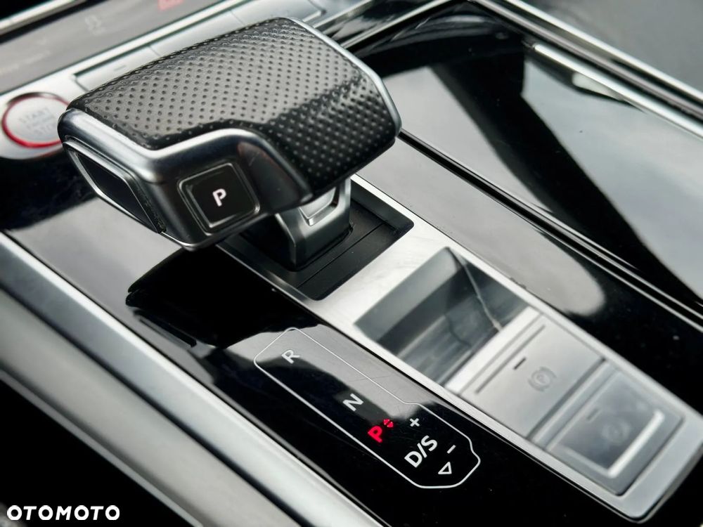 Audi SQ8 TDI quattro tiptronic - 25