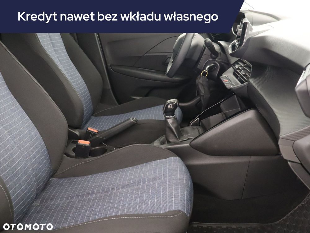 Peugeot 208 - 11