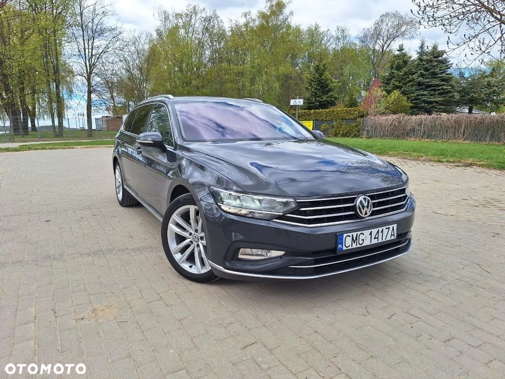 Volkswagen Passat 2.0 TDI SCR DSG Elegance - 1