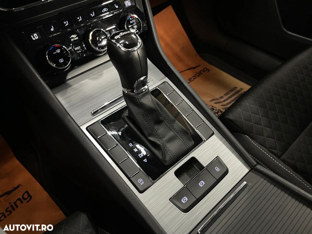 Skoda Superb 1.5 TSI DSG Ambition - 24