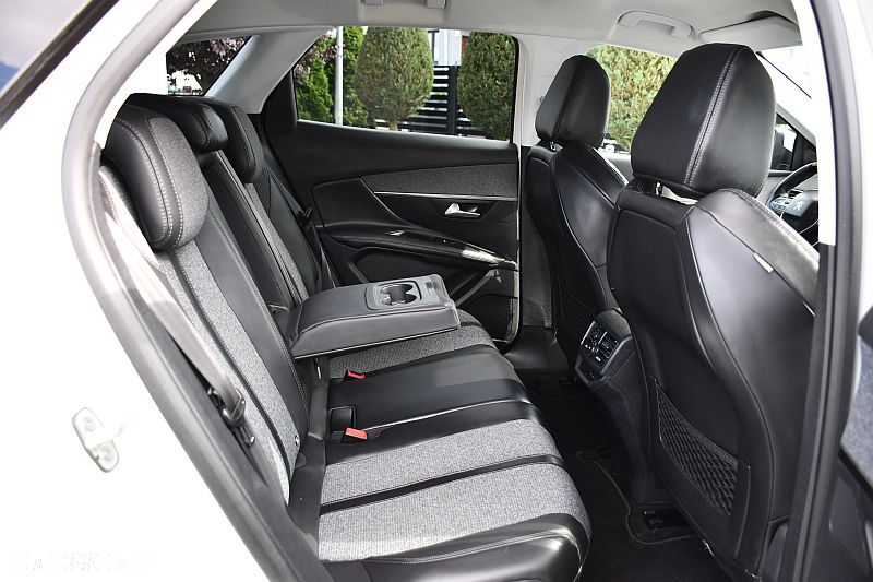 Peugeot 3008 BlueHDi 120 EAT6 Stop & Start Allure - 22