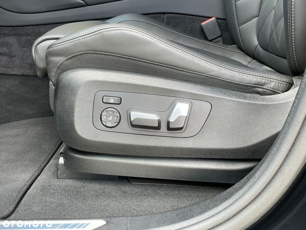 BMW X6 - 19
