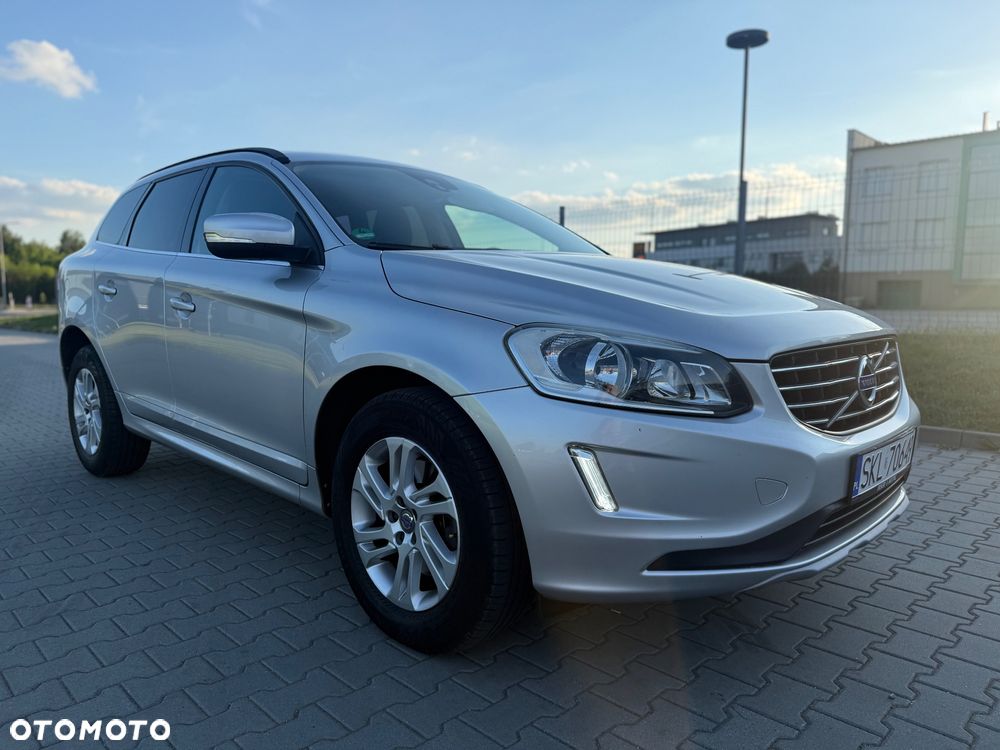 Volvo XC 60 D3 Geartronic Momentum - 25