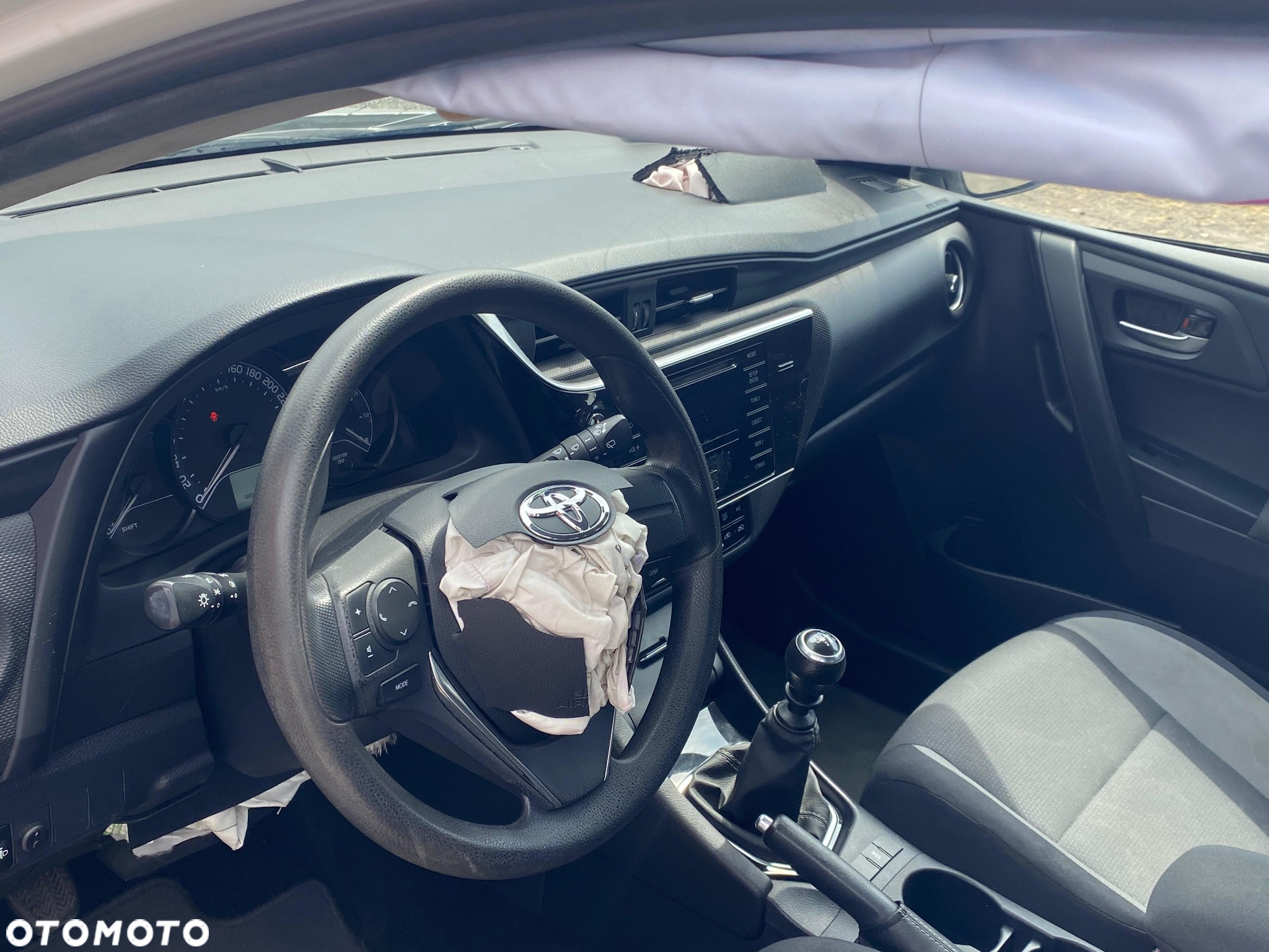 Toyota Auris 1.33 VVT-i Comfort - 14