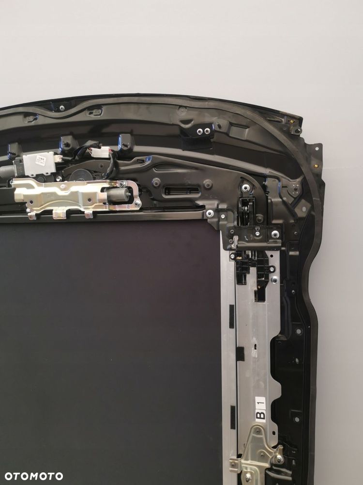 LEXUS RX IV LIFT SZYBERDACH PANORAMA - 11