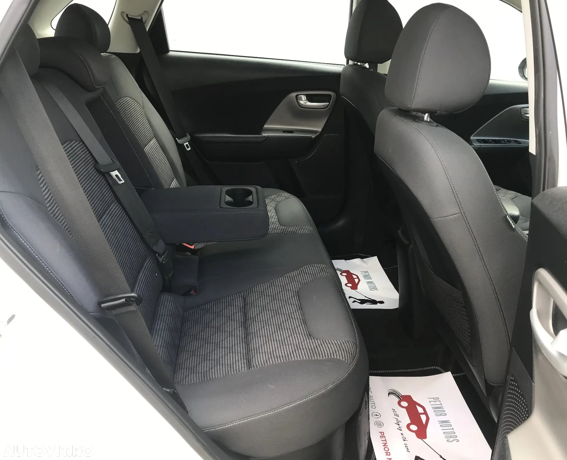 Kia Niro 1.6 GDI 6DCT HEV Classic - 15