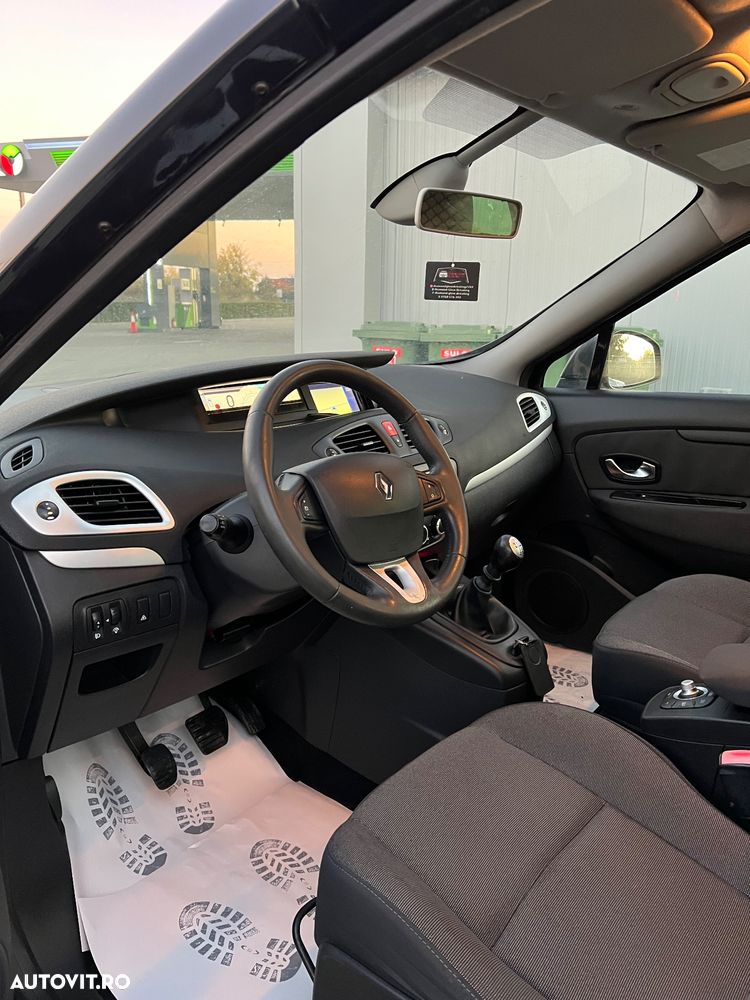 Renault Scenic 1.5dCi Authentique - 22