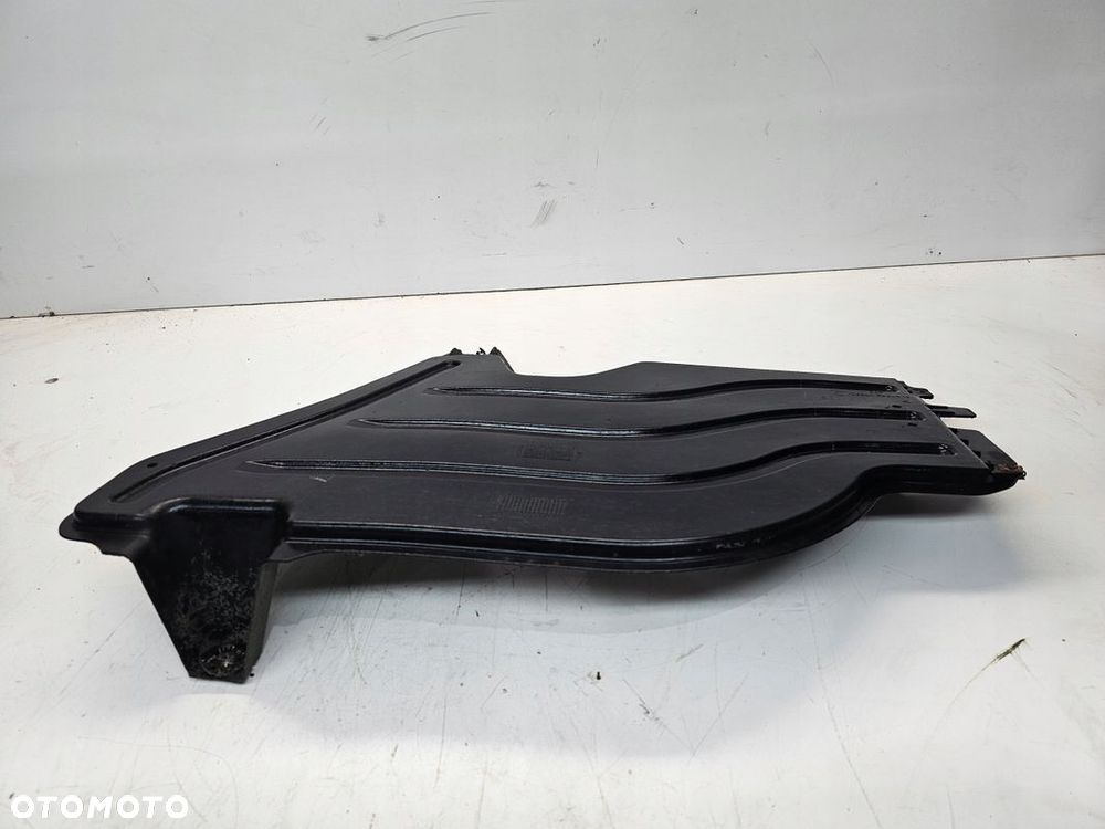 OSŁONA PŁYTA PODWOZIA LEWA AUDI A3 8V 5Q0825206K - 2