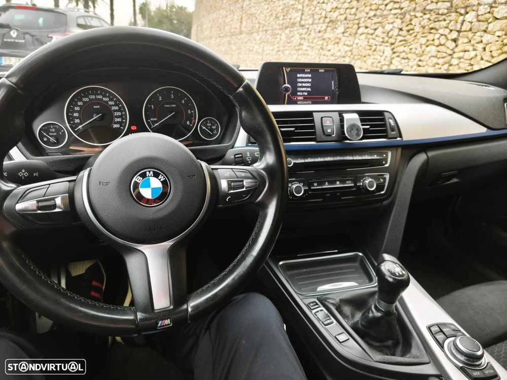 BMW 318 d Touring Pack M - 14