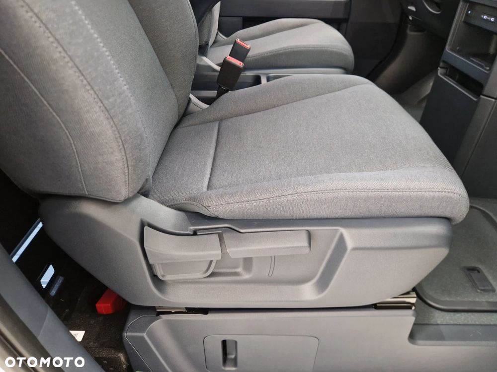 Kia PV5 - 14