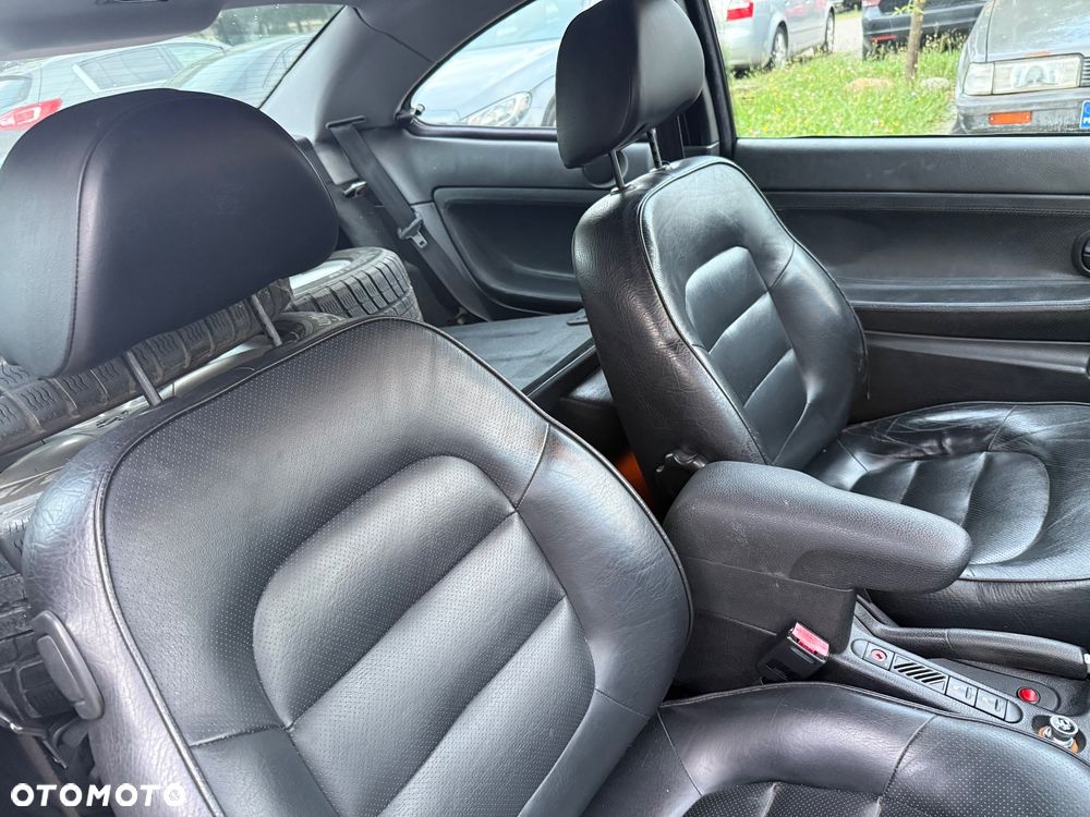 Peugeot 406 - 22