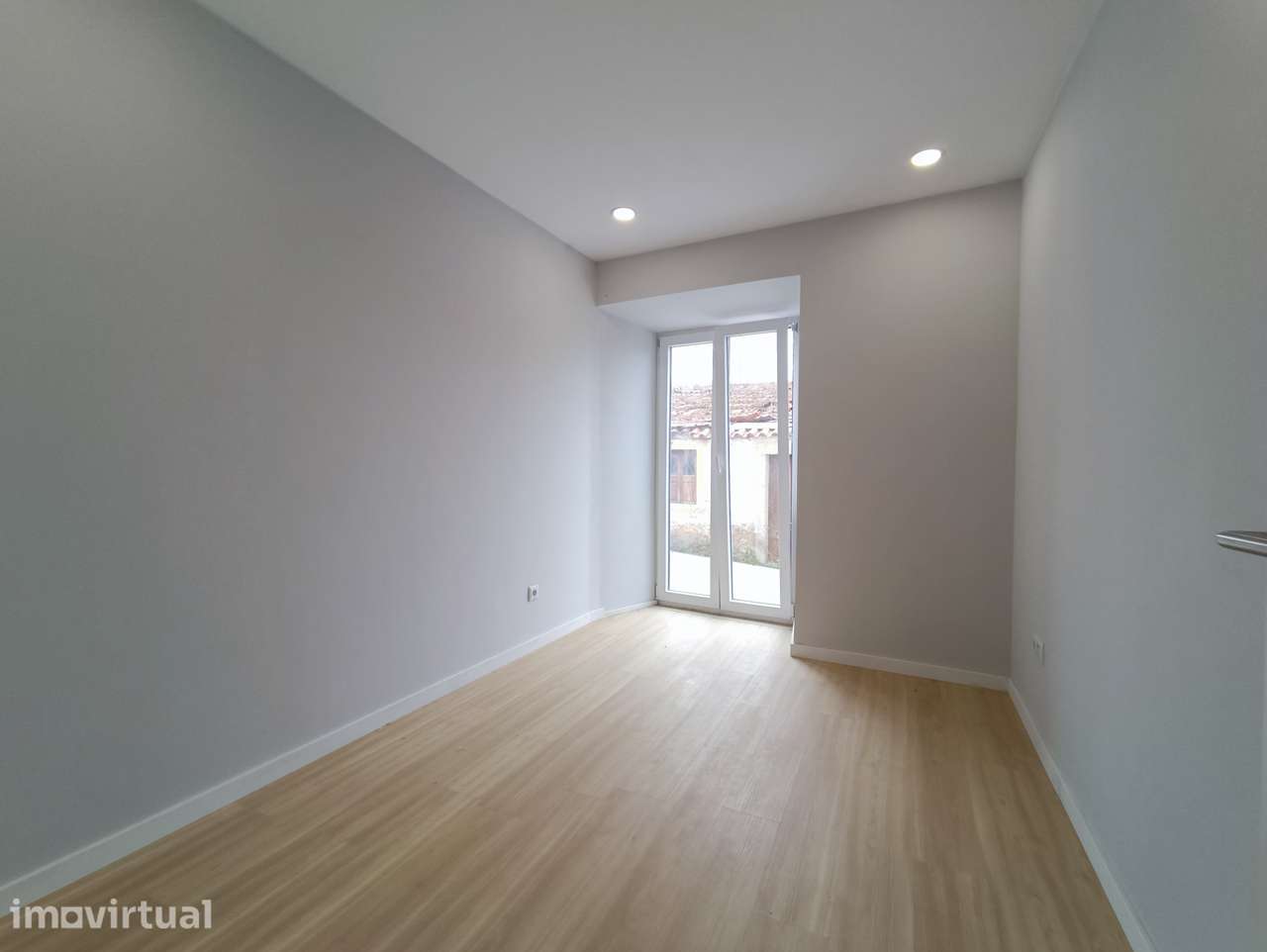 Moradia geminada M4 + 1 Trouxemil, Coimbra - Grande imagem: 5/14