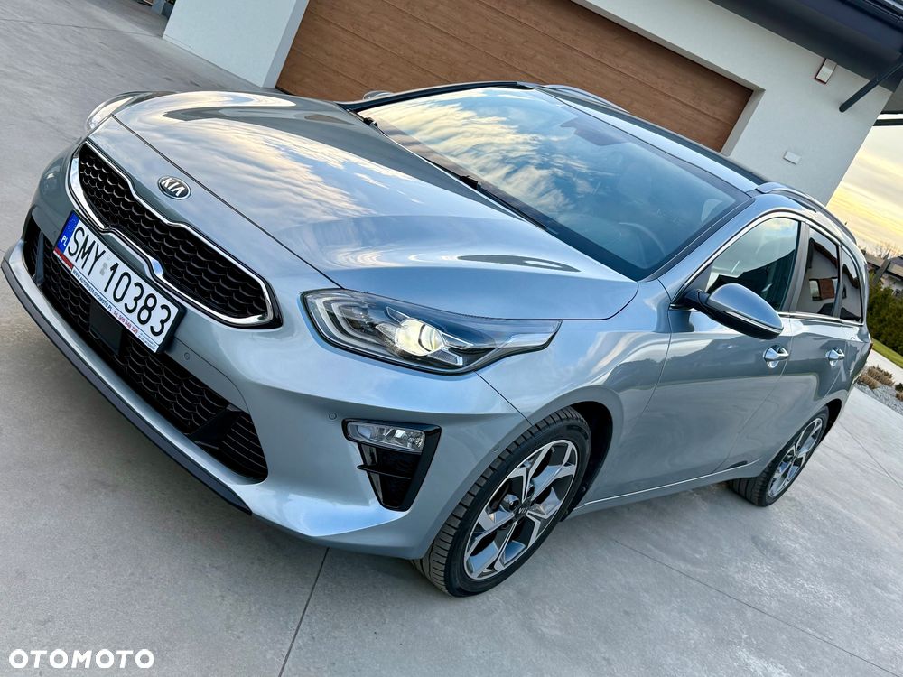 Kia Ceed 1.4 T-GDI DCT OPF Platinum Edition - 1