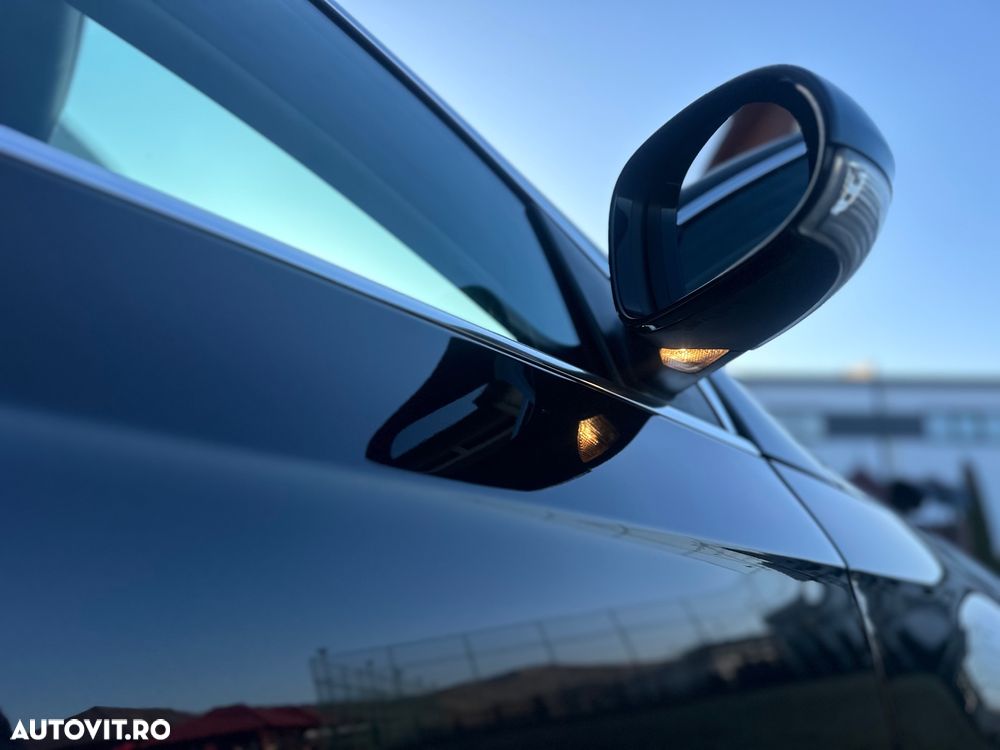 Volkswagen Passat 2.0 TDI DPF DSG Highline - 13