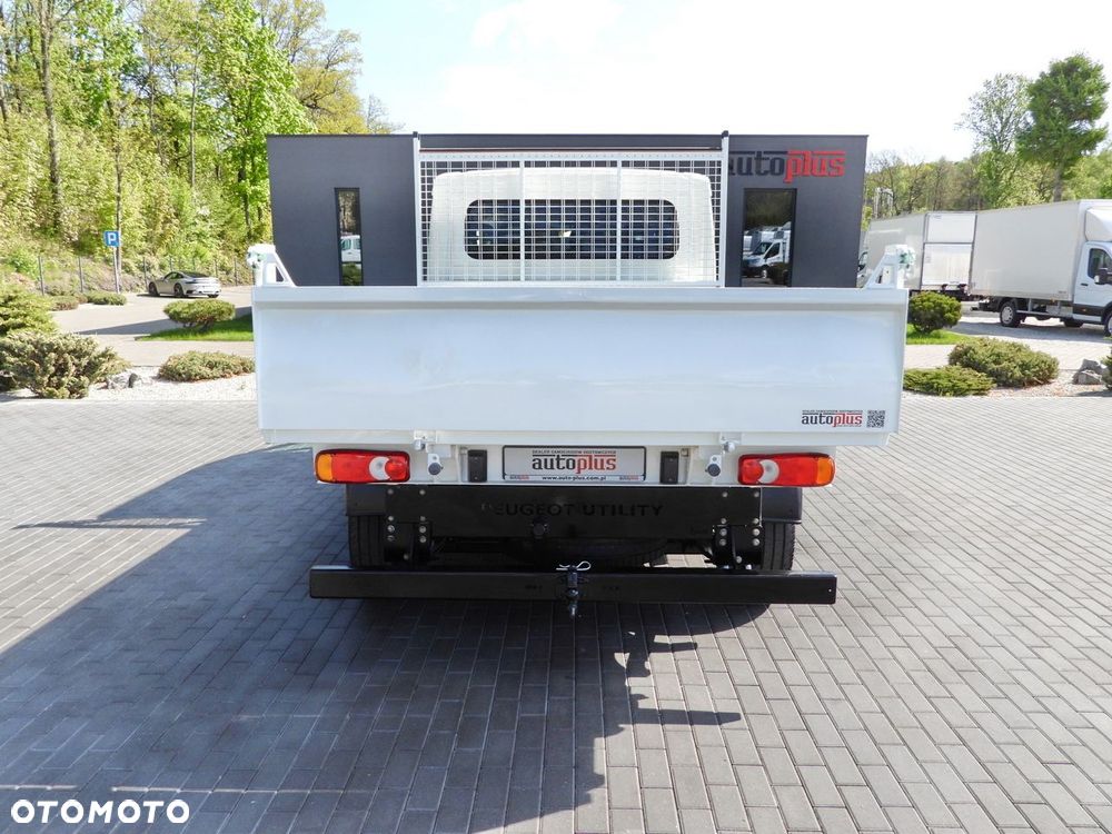 Peugeot BOXER  WYWROTKA PODWÓJNA KABINA DOKA 7 MIEJSC TEMPOMAT KLIMATYZACJA  140KM - 11