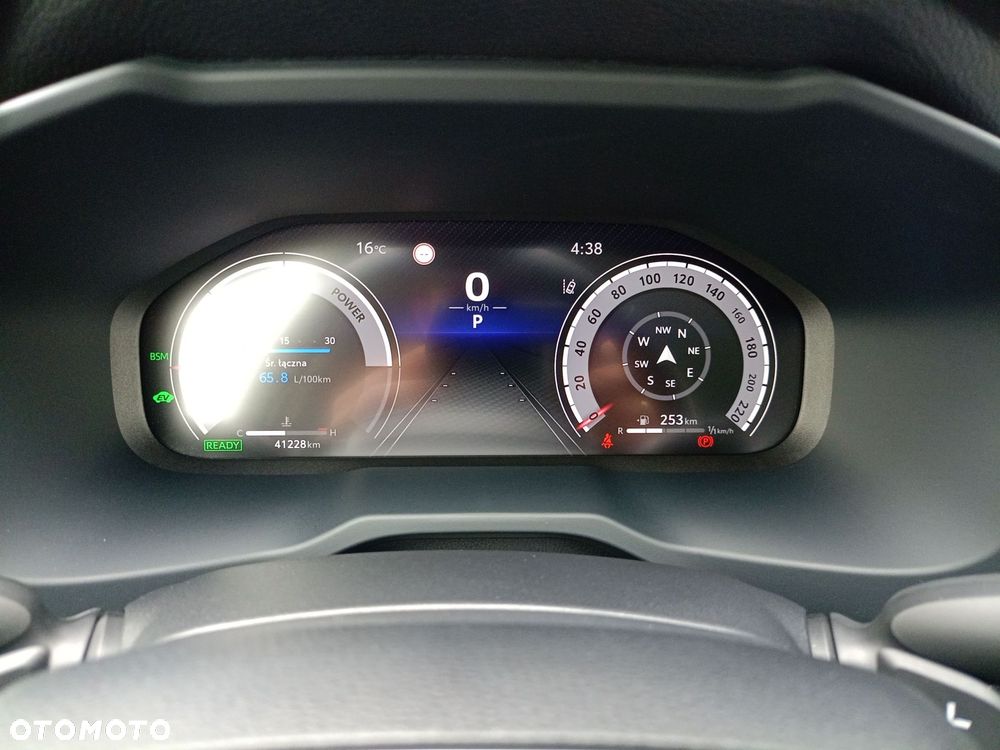 Toyota RAV4 - 16
