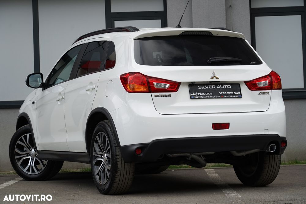 Mitsubishi ASX 2.2 DI-D 4WD Automatik Diamant Edition - 17
