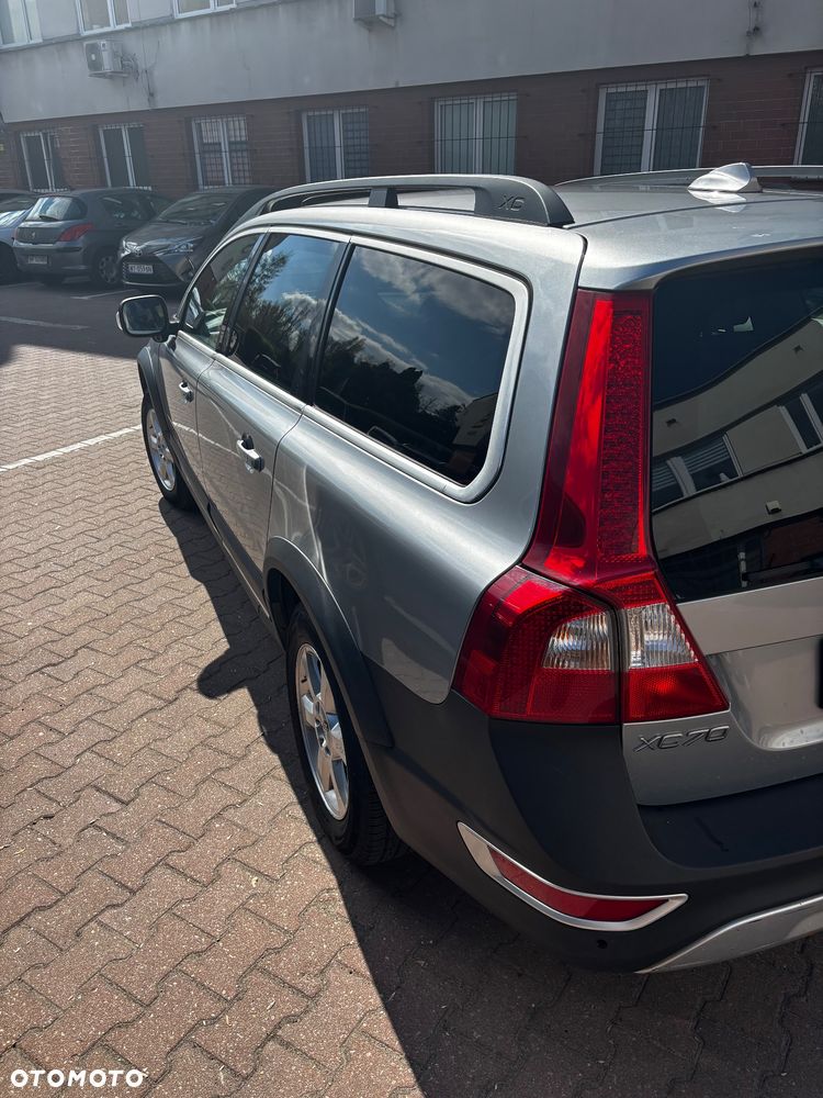Volvo XC 70 - 3