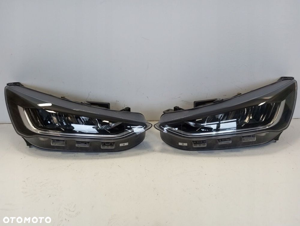 Lampa Full Led FORD FOCUS MK4 NX7B-13E015-CD NX7B-13E014-CD