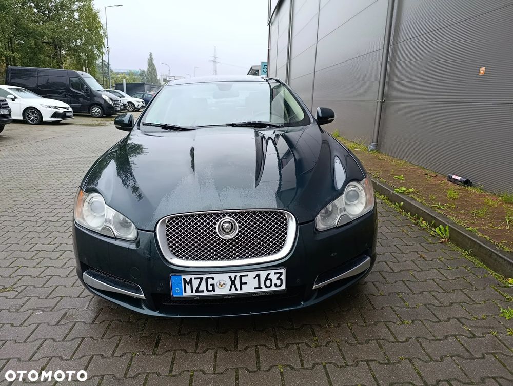 Jaguar XF 3.0 V6 D S Premium Luxury - 4
