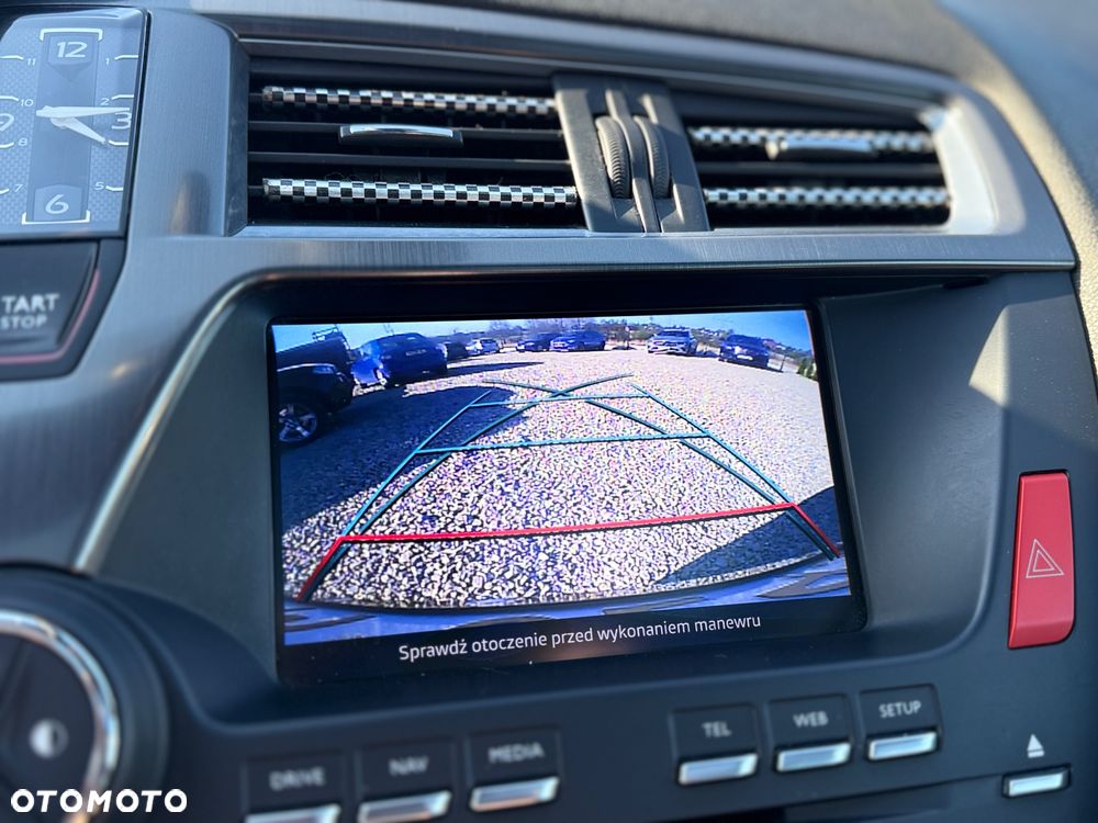 Citroën DS5 BlueHDi 180 SoChic - 24