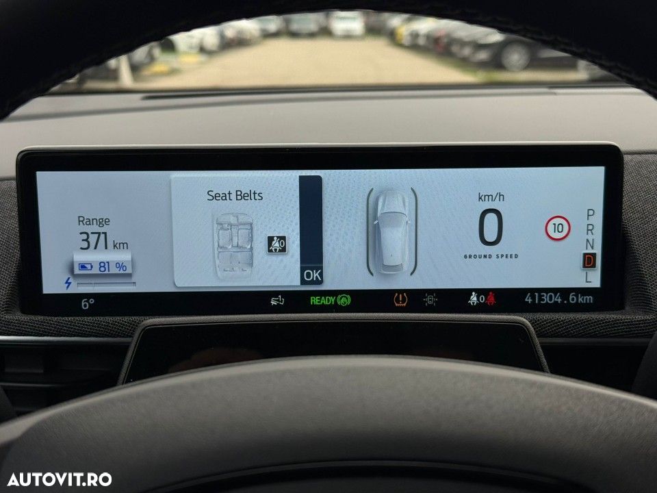 Ford Mustang Mach-E - 23