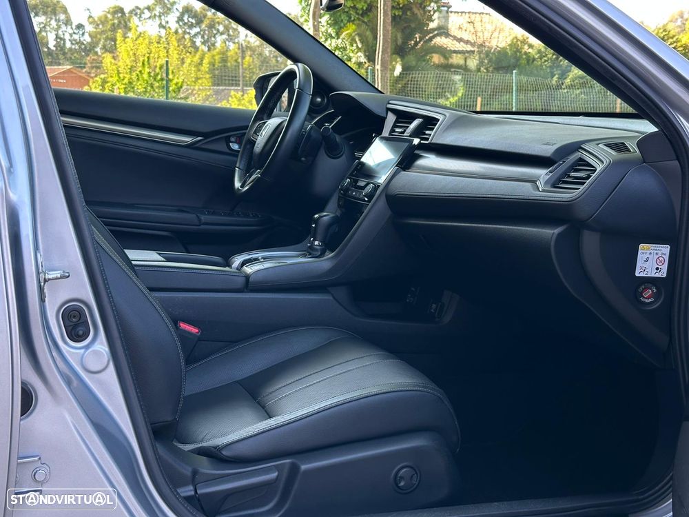 Honda Civic 1.0 i-VTEC Turbo CVT Elegance - 40