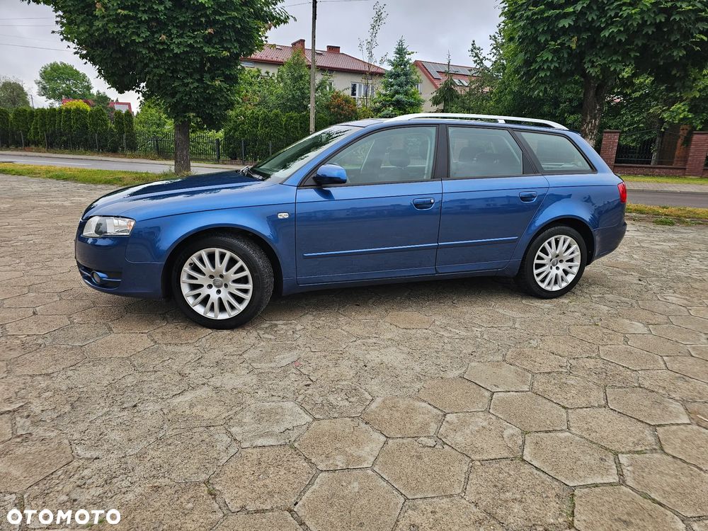 Audi A4 Avant - 30
