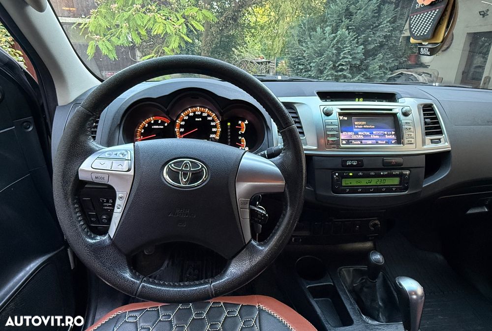 Toyota Hilux 4x4 Double Cab DPF Autm. Comfort - 9