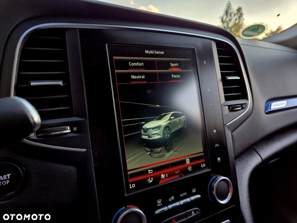 Renault Megane 1.6 TCe GT EDC - 11