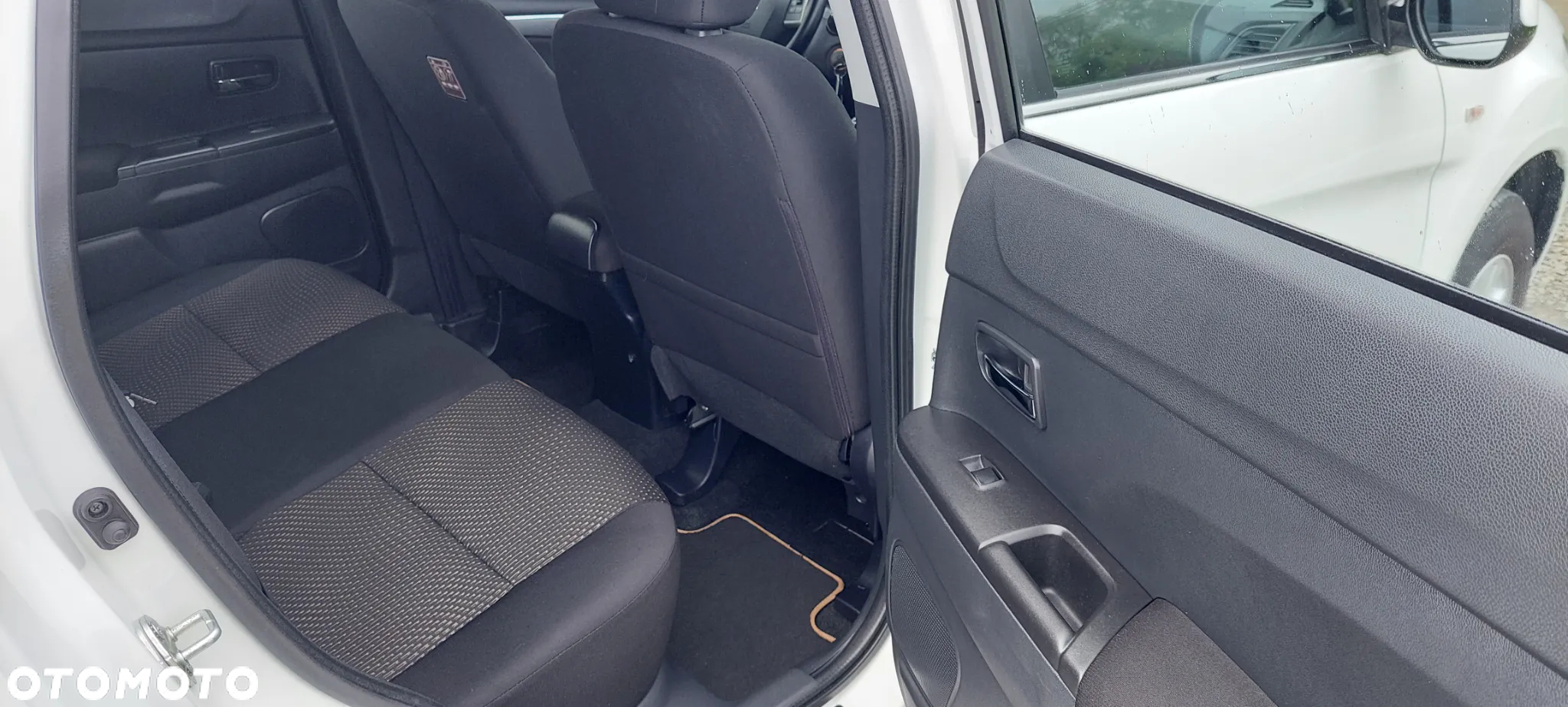 Mitsubishi ASX 1.6 2WD Comfort Edition - 20